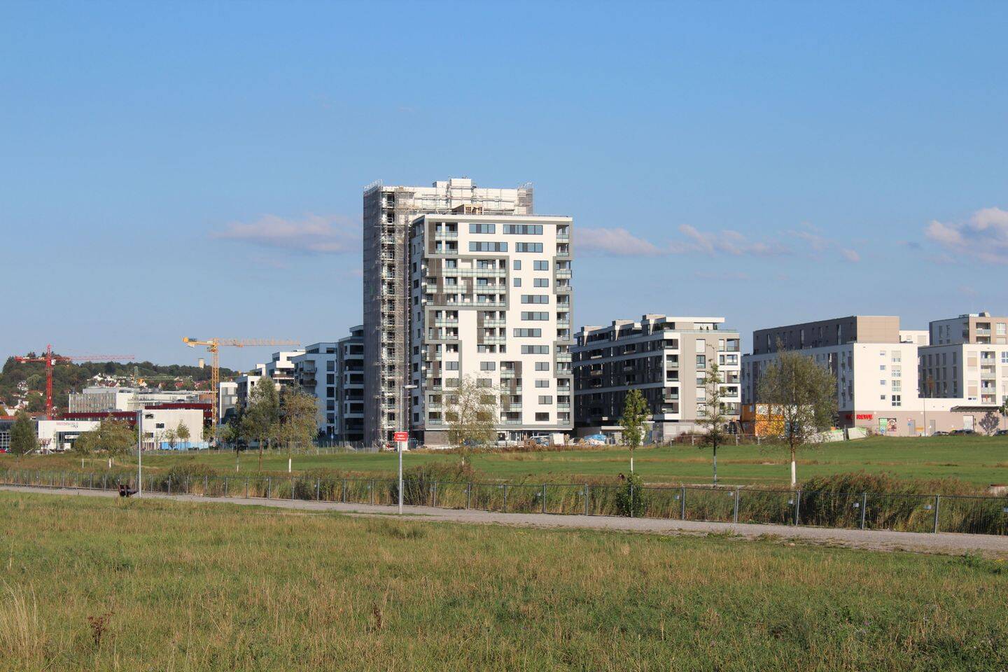 Wohnen mit Weitblick – 4,5 Zimmer Wohnung im 1. Obergeschoss, 71034 Böblingen