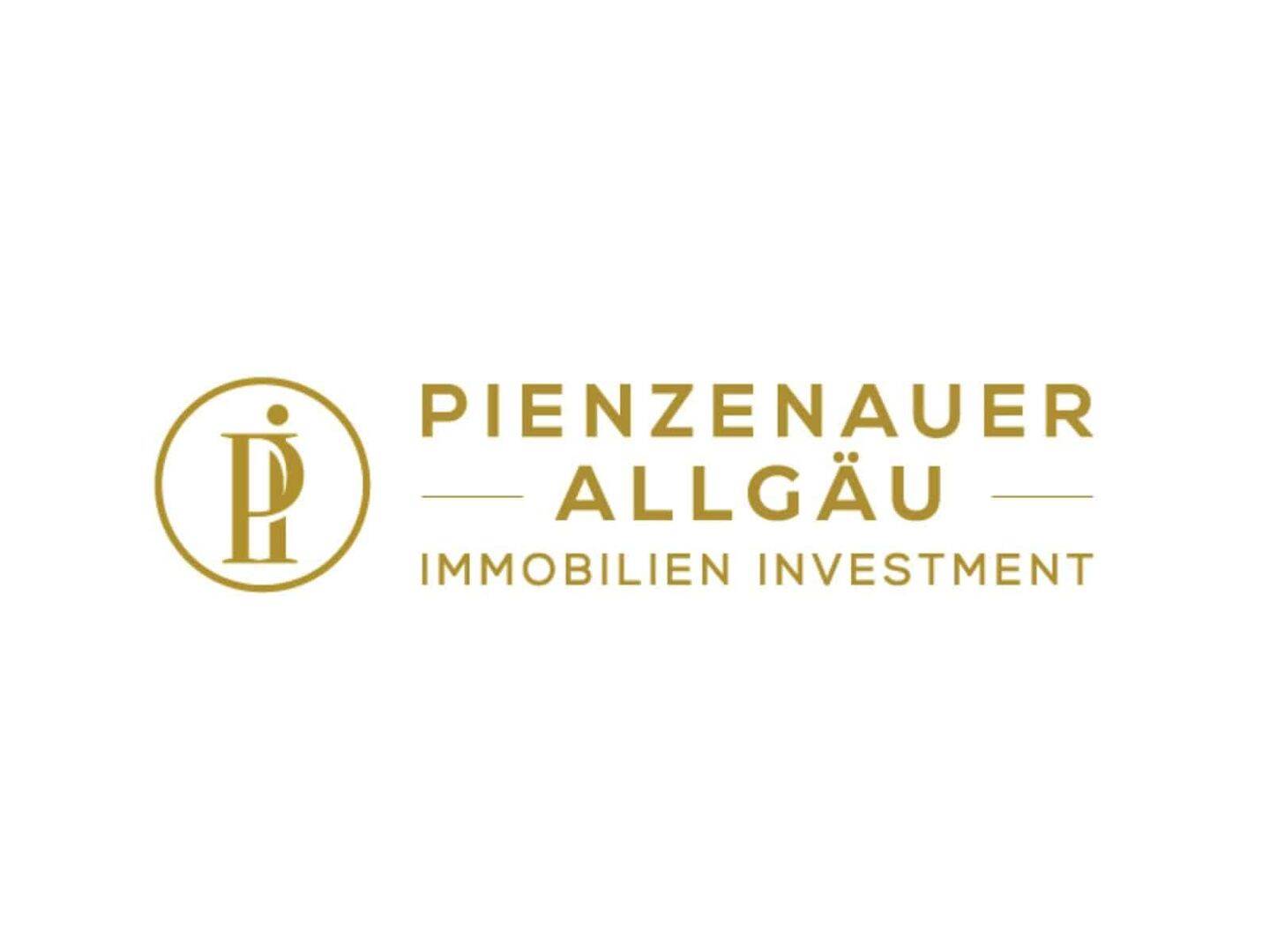 Dachgeschosswohnung mit 2 Zimmern, großem Bad und Balkon, 87534 Oberstaufen
