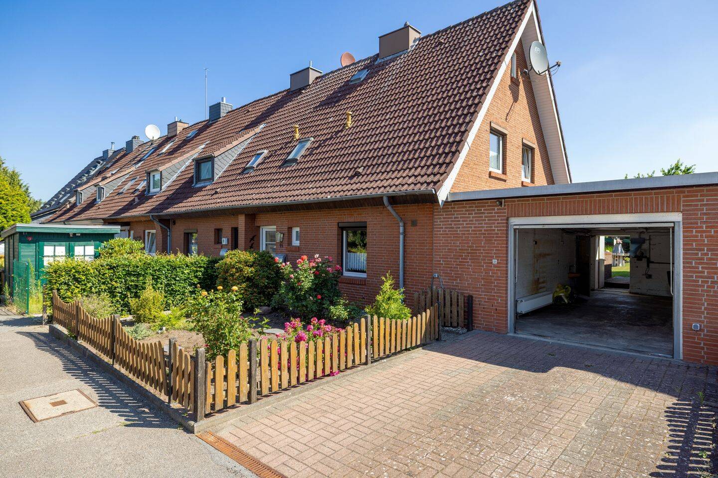 Charmantes Reihenendhaus in begehrter Wohnlage von Lübeck-St. Gertrud, 23564 Lübeck (Sankt Gertrud Sankt Jürgen)