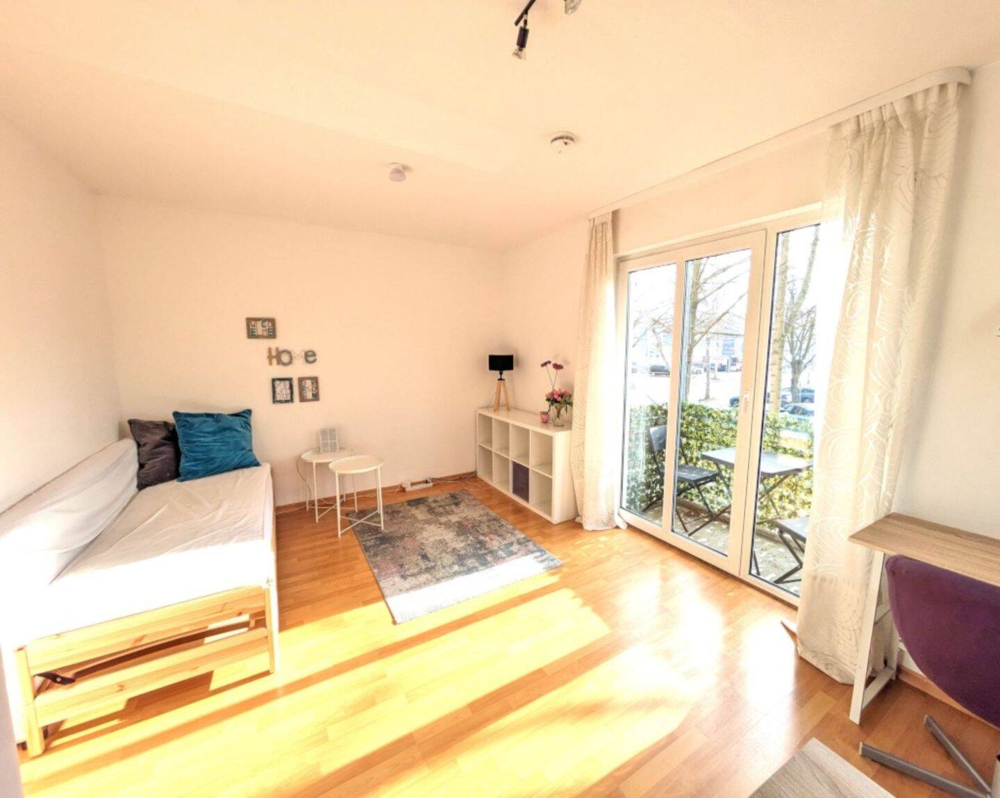 Mietwohnung, 1 Zimmer, 25 m², in Dresden, 1187 Dresden