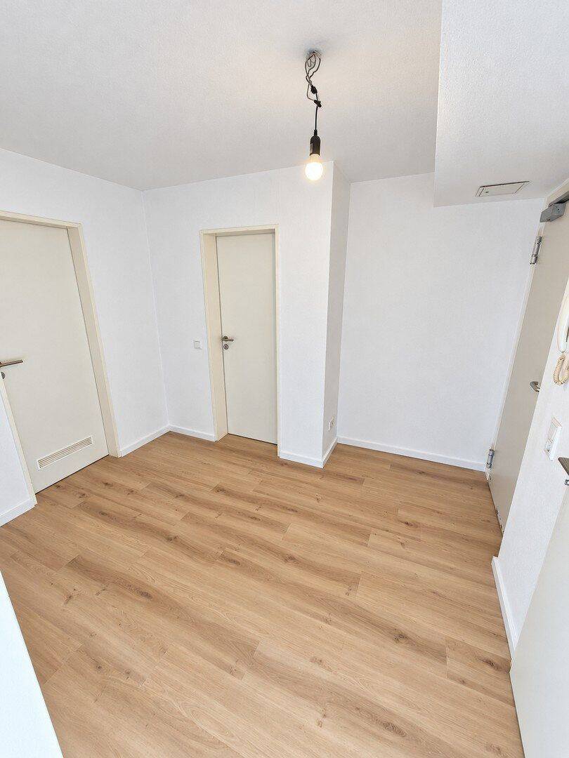 Helle, modernisierte Souterrainwohnung mit neuer Küche & Gartennutzung, 48165 Münster (Amelsbüren Angelmodde Berg Fidel Hiltrup)