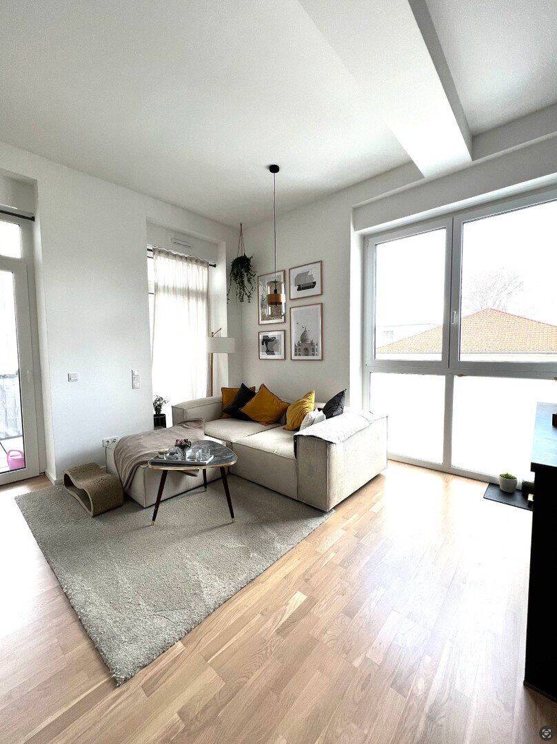 Moderne 3-Zi-Wohnung mit 2 Balkonen, hohen Decken uvm., 63071 Offenbach am Main (Offenbach am Main Tempelsee)