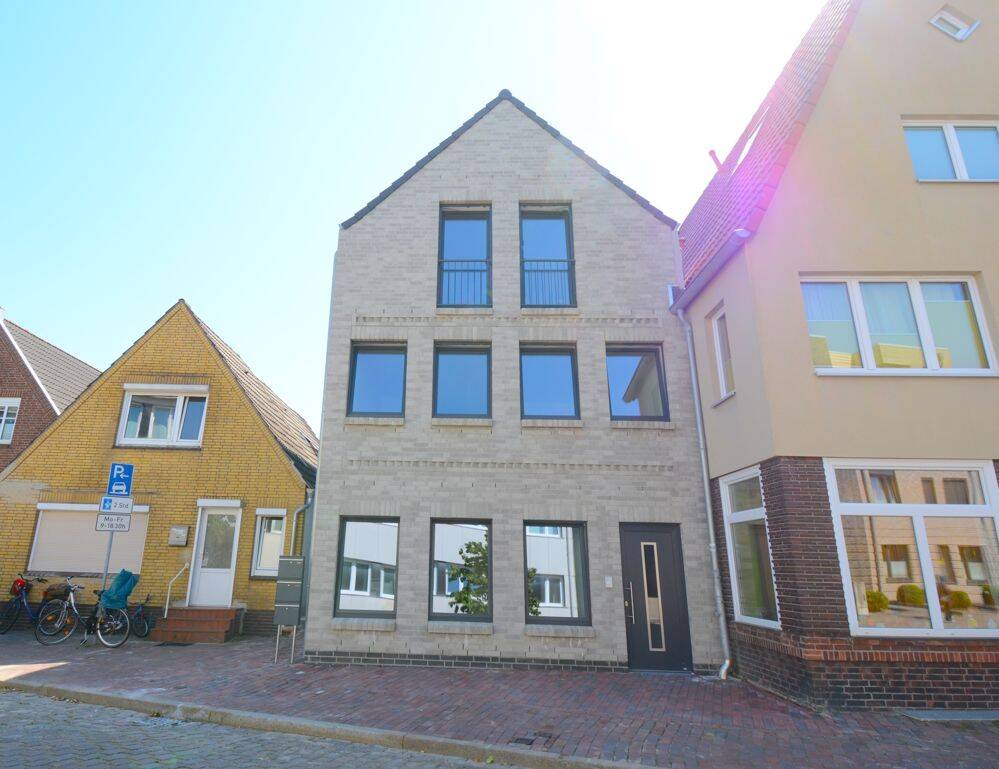 Zentral gelegene Erdgeschosswohnung in Heide zu vermieten, 25746 Heide