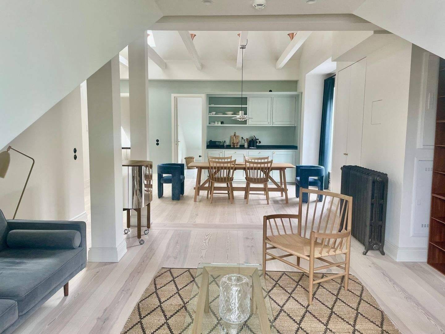 Komplett möblierte wunderschöne 3 Zimmerwohnung, W10.-04, Im DG, 110m², 20354 Hamburg (Mitte Neustadt Rotherbaum Sankt Pauli)