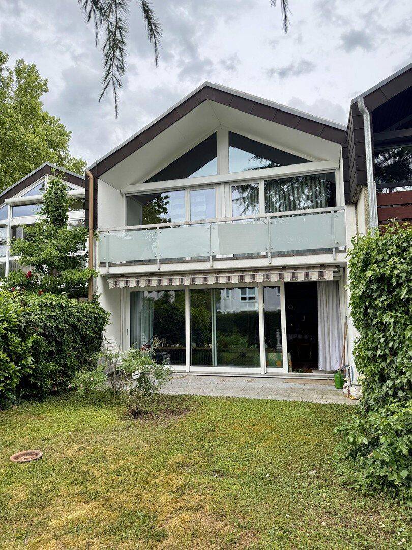 Platz für die Familie – Reihenmittelhaus mit Garten, Balkon, Garage und Photovoltaikanlage, 71732 Tamm