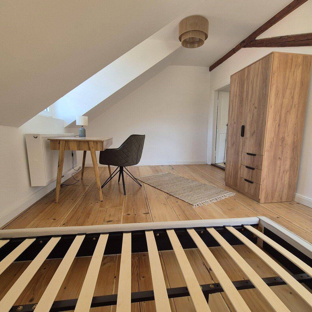Toplage Altstadt – Möbliertes Zimmer in 5er WG – Erstbezug nach Sanierung, 69117 Heidelberg (Altstadt)