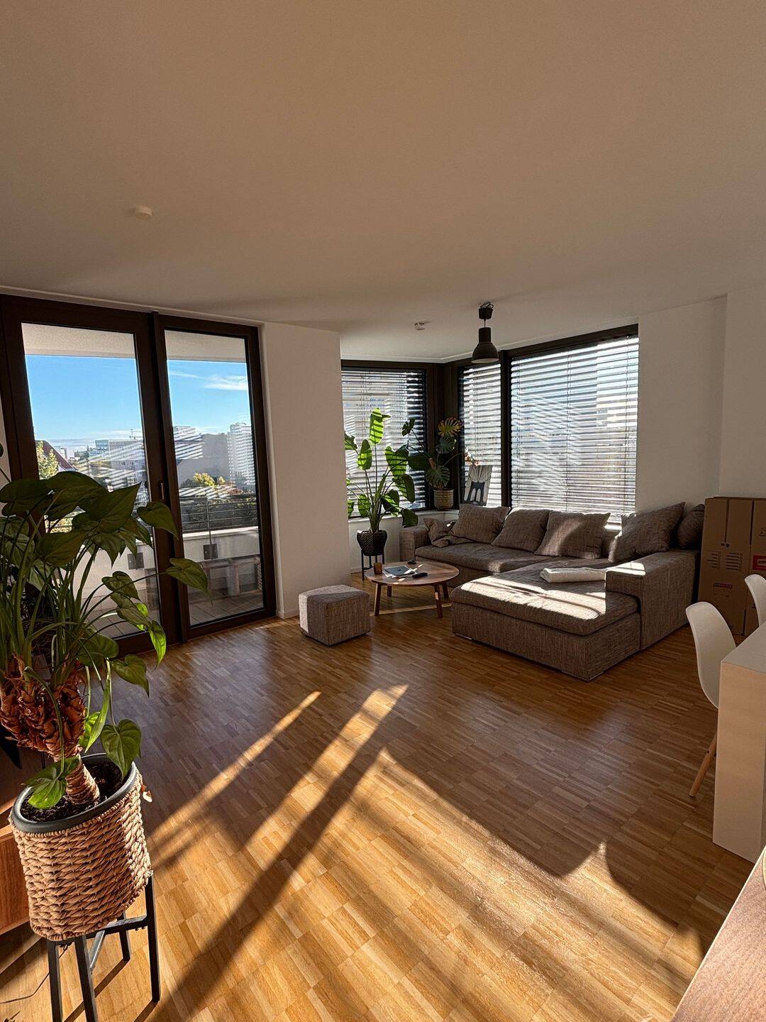Grandaire: lichtdurchflutete 2-Zimmer-Wohnung in Berlin Mitte, 10179 Berlin (Mitte)