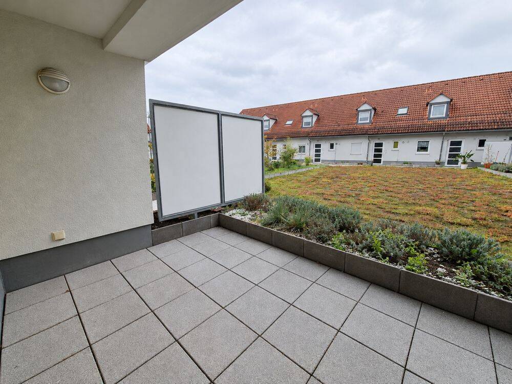 Helle 2-Zimmer-Wohnung in ruhiger Lage mit Terrasse!, 96103 Hallstadt