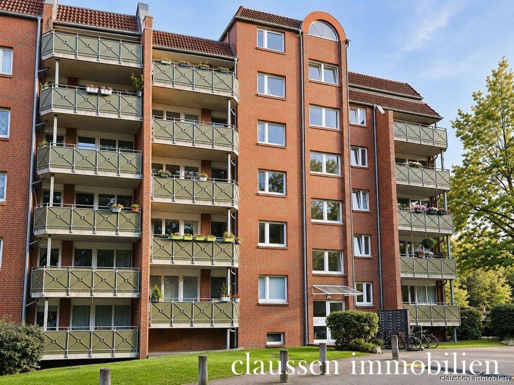 Bezugsfreie 2-Zimmer-Wohnung mit Balkon, Aufzug und Blick ins Grüne, 21614 Buxtehude