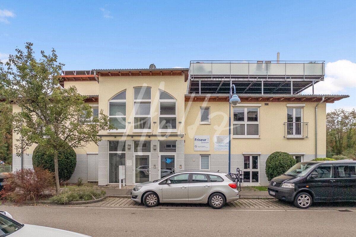 Zwei Ebenen, zwei Südbalkone, viele Möglichkeiten – Maisonette für Wohnen und Arbeiten in Freiburg!, 79111 Freiburg im Breisgau