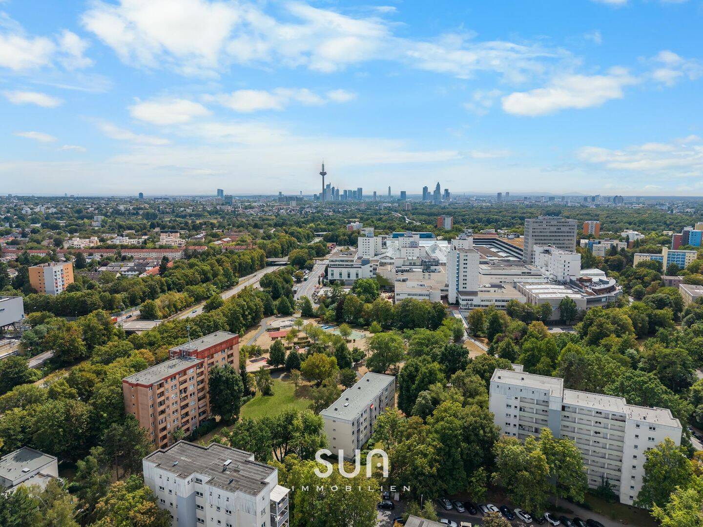 LOGGIA & A-LAGE IN FRANKFURT-NORDWEST – Modernisierte 3-Zi.-Wohnung am Nordwestzentrum, 60439 Frankfurt am Main (Heddernheim Kalbach Niederursel Praunheim)
