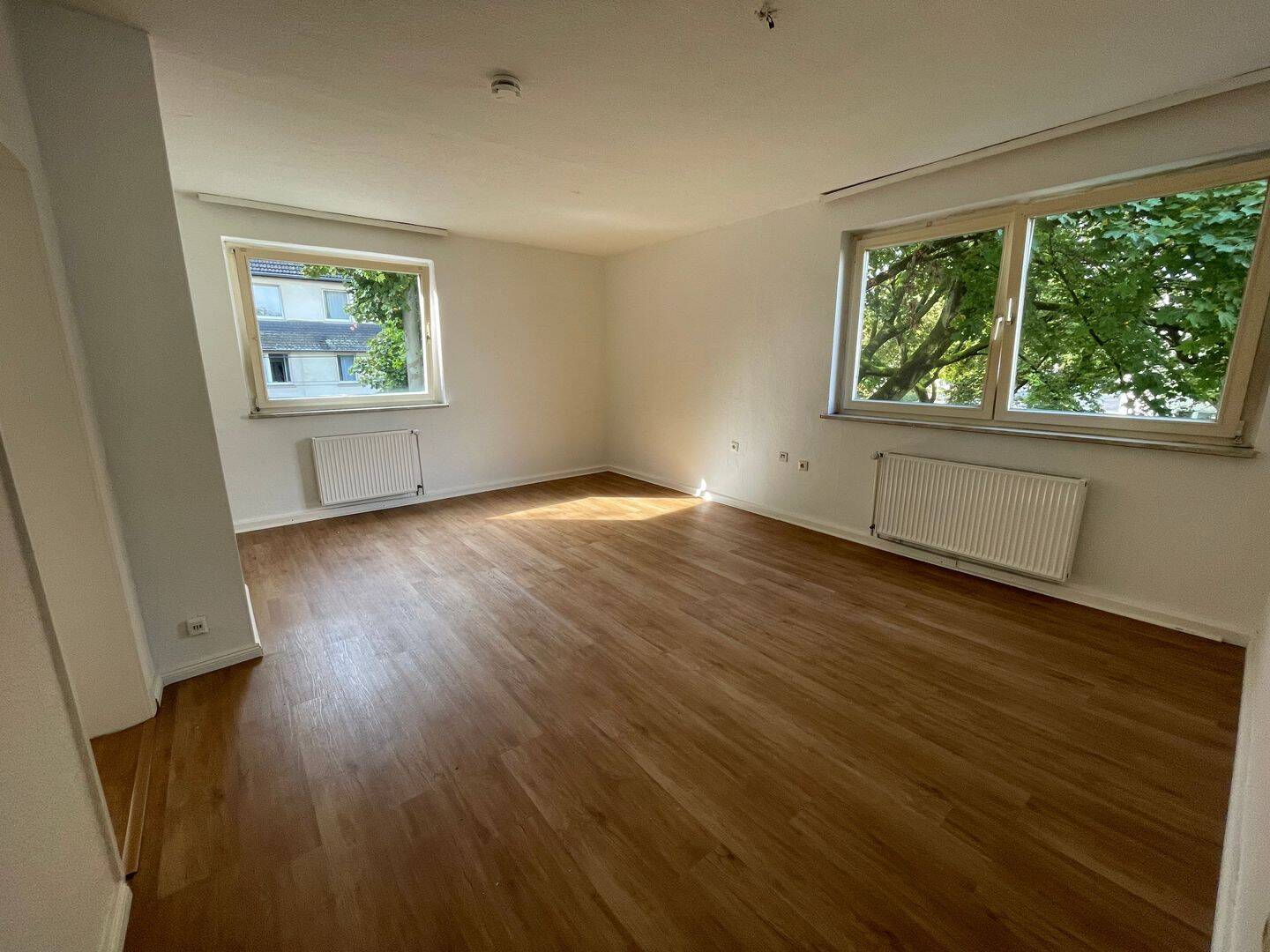 Frisch renovierte 2-Zimmer-Wohnung mit neuer Einbauküche in Gelsenkirchen-Erle, 45891 Gelsenkirchen (Erle)