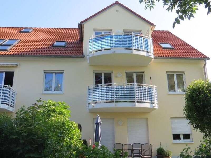 Sonnige 3 – Zimmer – Wohnung + Studio + Balkon !, 85399 Hallbergmoos