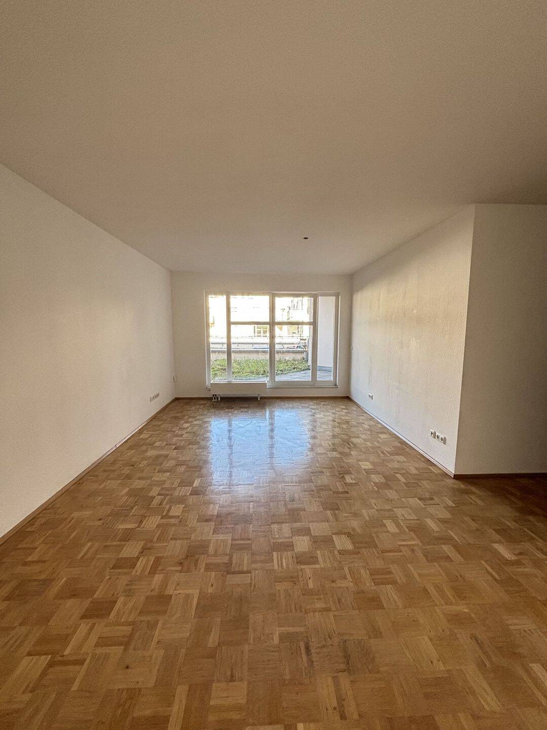 Charmante 1,5 Zimmerwohnung mit Balkon, 63303 Dreieich