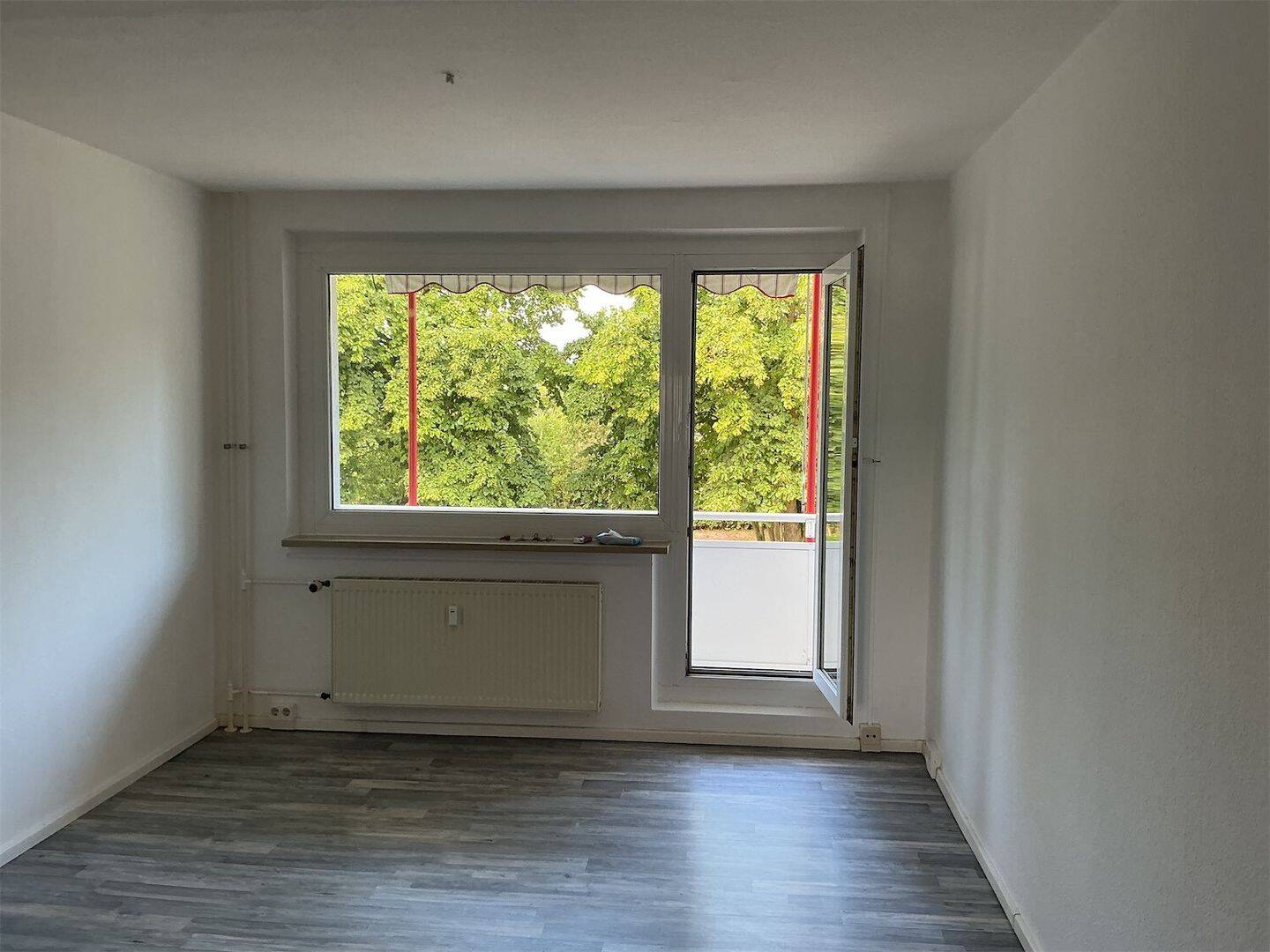 geräumige 3-Raum-Wohnung mit Balkon in Samtens, 18573 Samtens
