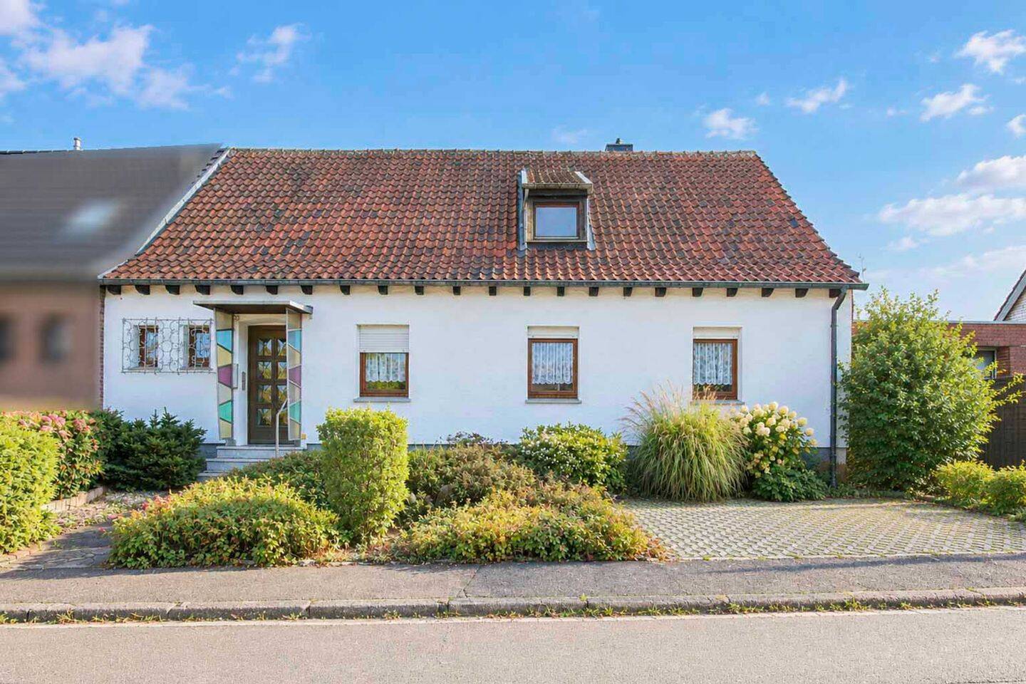 Freistehendes Potenzialwunder auf 960 m² Erbbaugrundstück (Kaufoption) in Mönchengladbach-Ohler, 41069 Mönchengladbach (Dahl Hehn Holt Ohler)