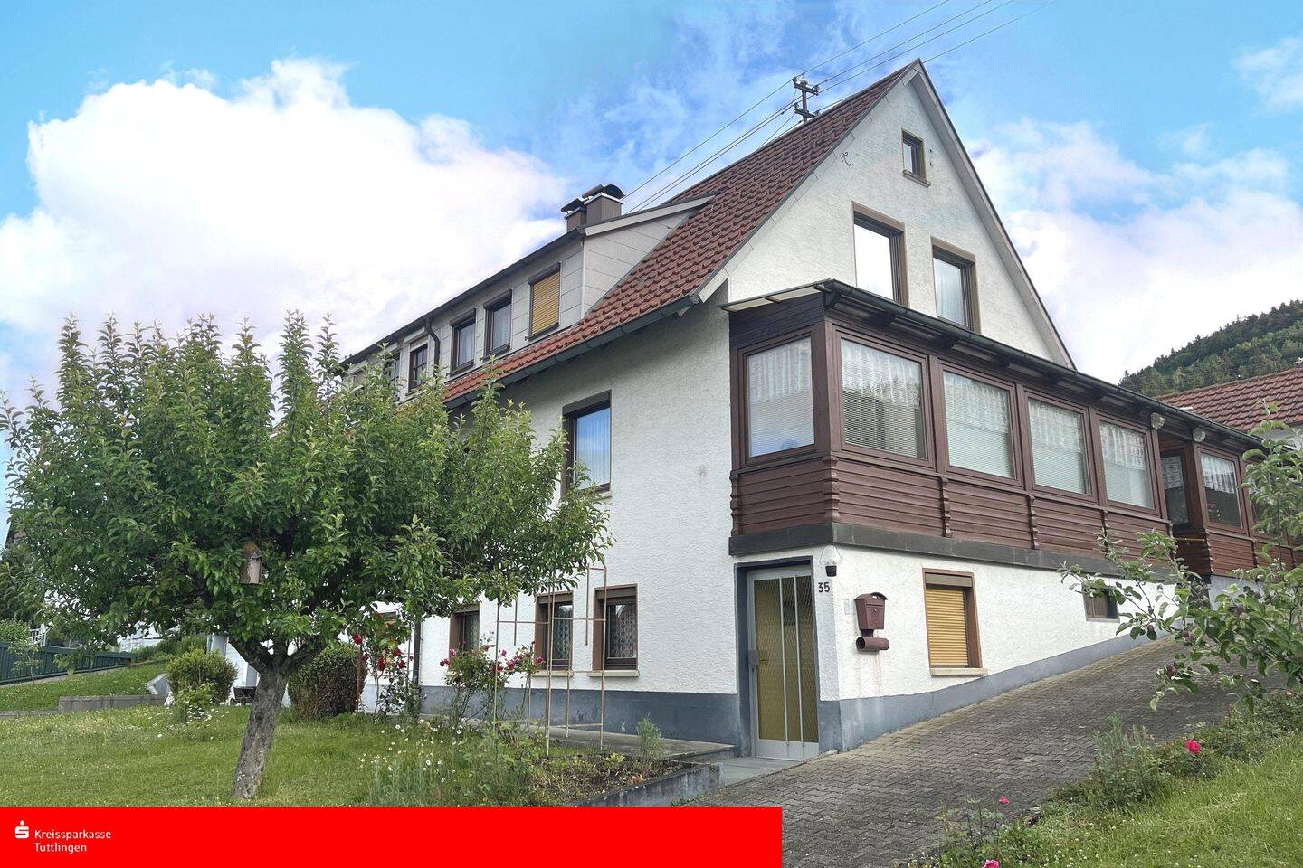 Wohnen auf großem Grundstück auf der Sonnenseite von Wehingen, 78564 Wehingen