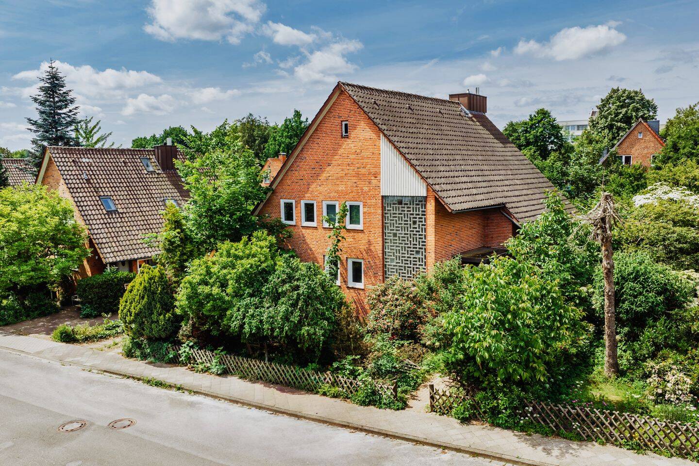 Gestalten Sie Ihr neues Zuhause – Familienhaus auf Erbpachtgrundstück mit Entwicklungspotenzial, 21339 Lüneburg