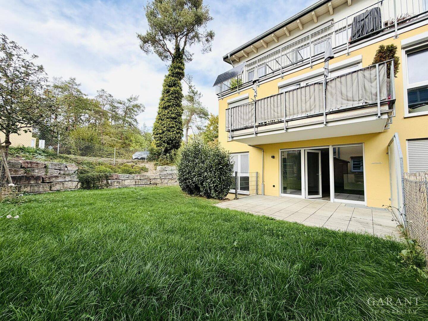 Hochwertige 2,5-Zimmer-Garten-Wohnung auf zwei Ebenen, 82256 Fürstenfeldbruck