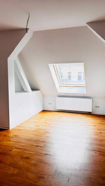 3-Zimmer-Wohnung im Dachgeschoss, Neubau im Altbau, 4179 Leipzig (Altlindenau Leutzsch Neulindenau Schönau)