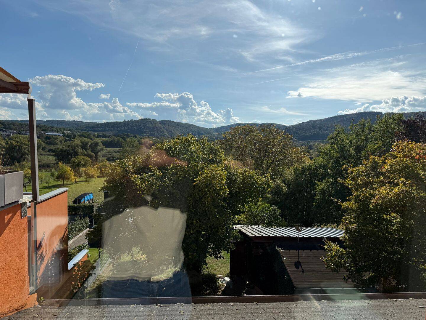 Wohnen, wo andere Erholung suchen – mit traumhaftem Panoramablick ins Grüne!, 54441 Wawern