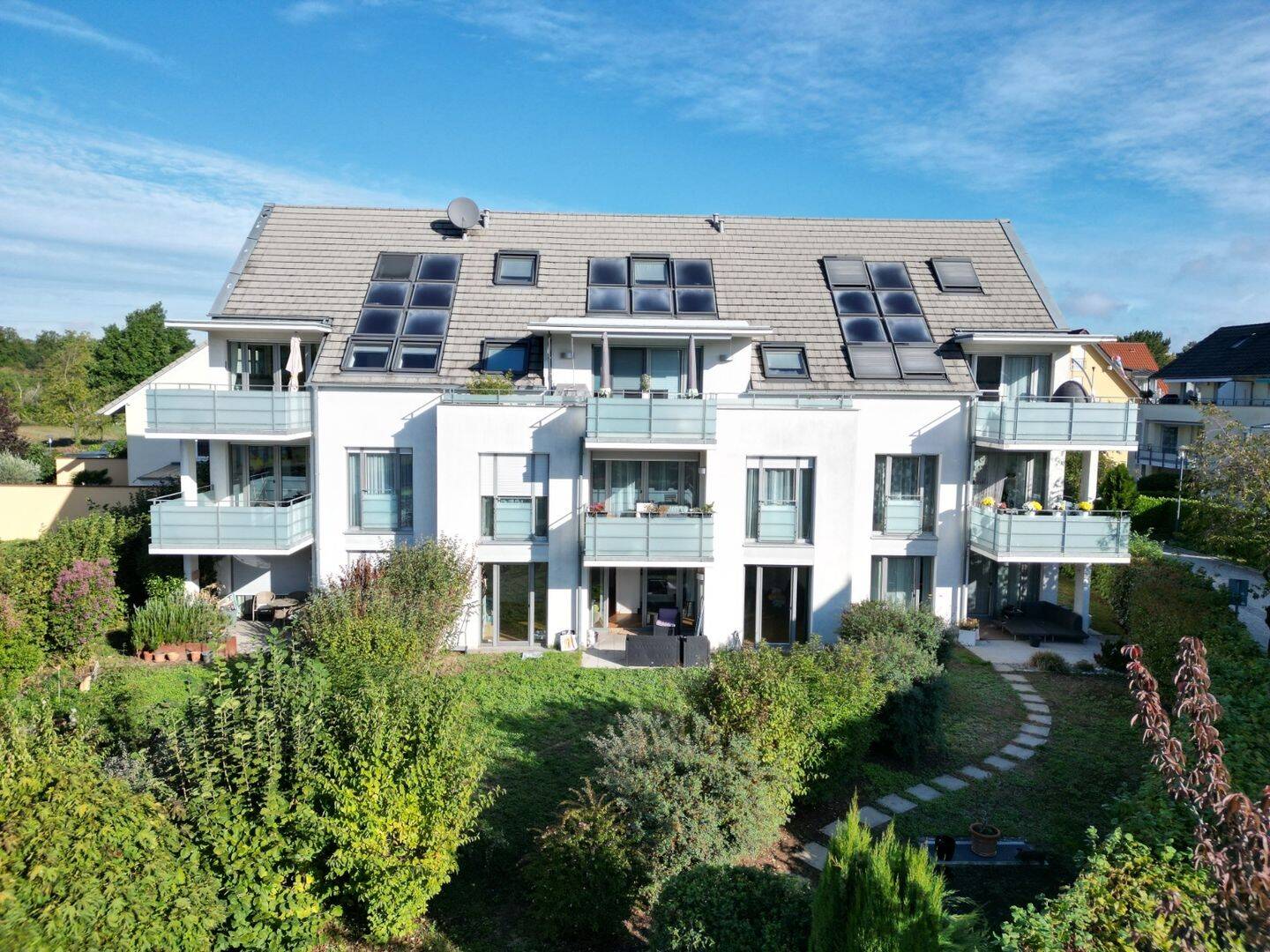 Schlüssel rein & glücklich sein! Hochwertige Gartenwohnung zum Sofortbezug, 79189 Bad Krozingen