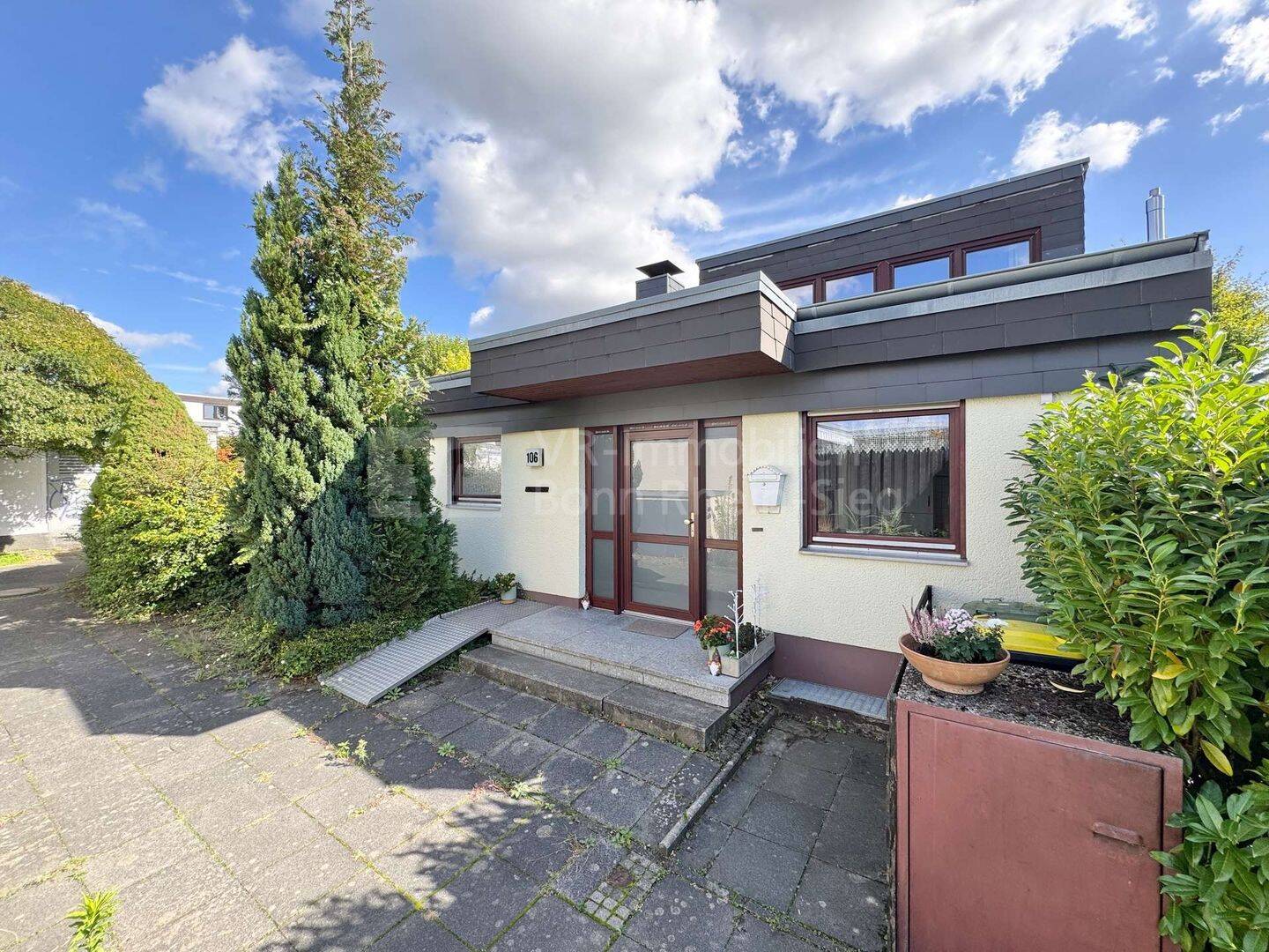 Ebenerdiges Zuhause mit Galerie & Kamin – Neuer Markt fußläufig erreichbar!, 53340 Meckenheim