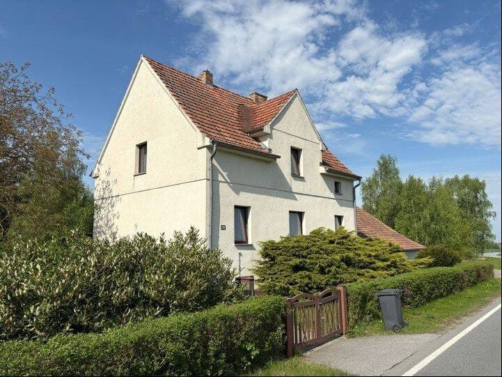 Ein-/Zweifamilienhaus in Reichenbach/OL, 2894 Reichenbach/O.L.