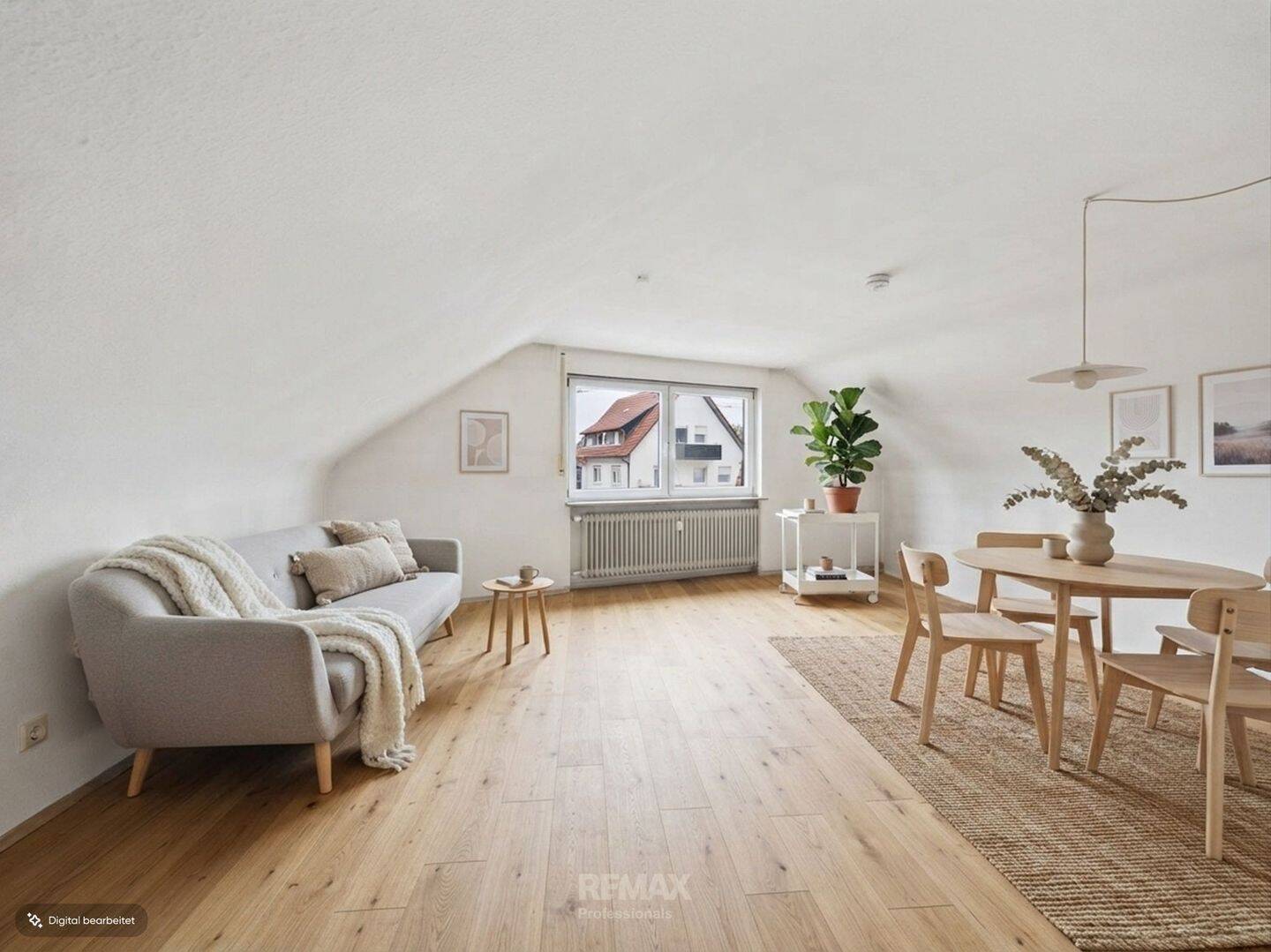 2-Zimmer DG-Wohnung mit Garten und Stellplatz in Rommelshausen, 71394 Kernen im Remstal