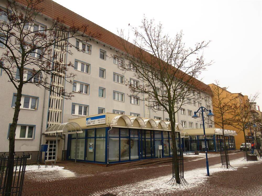 Schöne 3-Raum Wohnung in zentraler Lage!, 6749 Bitterfeld-Wolfen