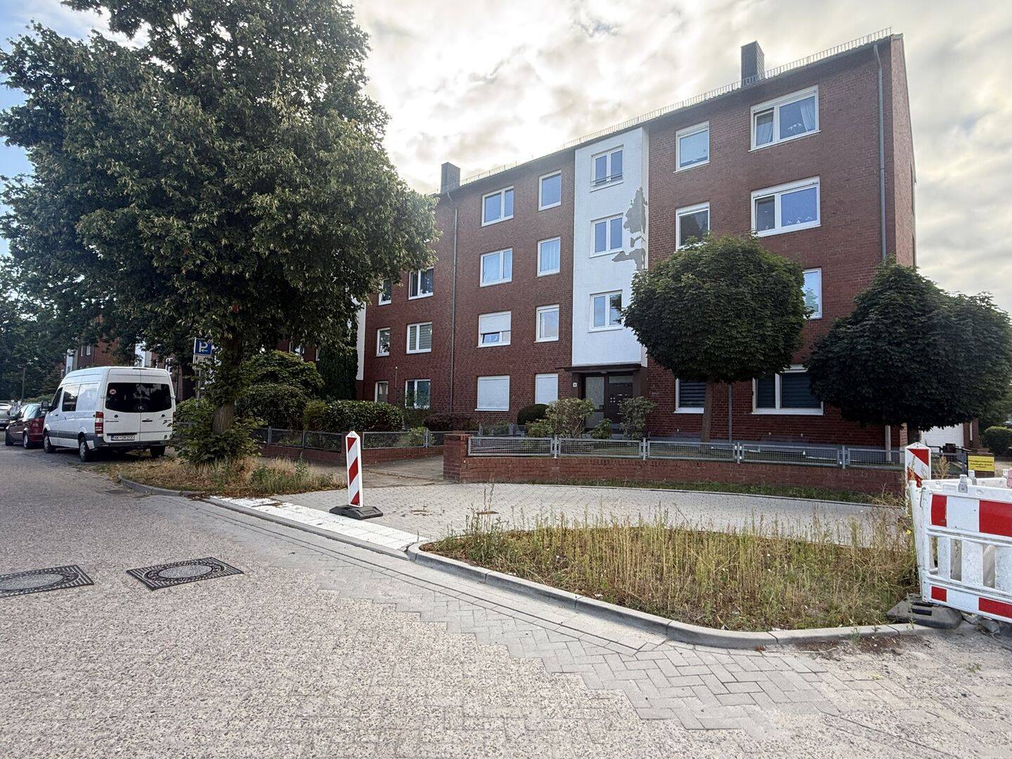 Gestalten und Wohlfühlen – 3-Zimmer-Wohnung mit Balkon in Rönnebeck, 28777 Bremen (Blumenthal Farge Lüssum-Bockhorn Rekum Rönnebeck)