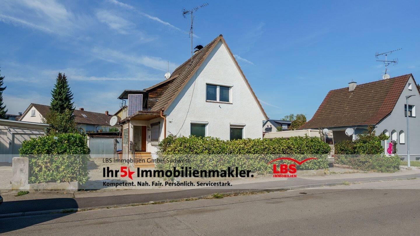 Handwerker aufgepasst – Renovierungsbedürftiges 1-Familienhaus mit Charme in Singen, 78224 Singen (Hohentwiel)