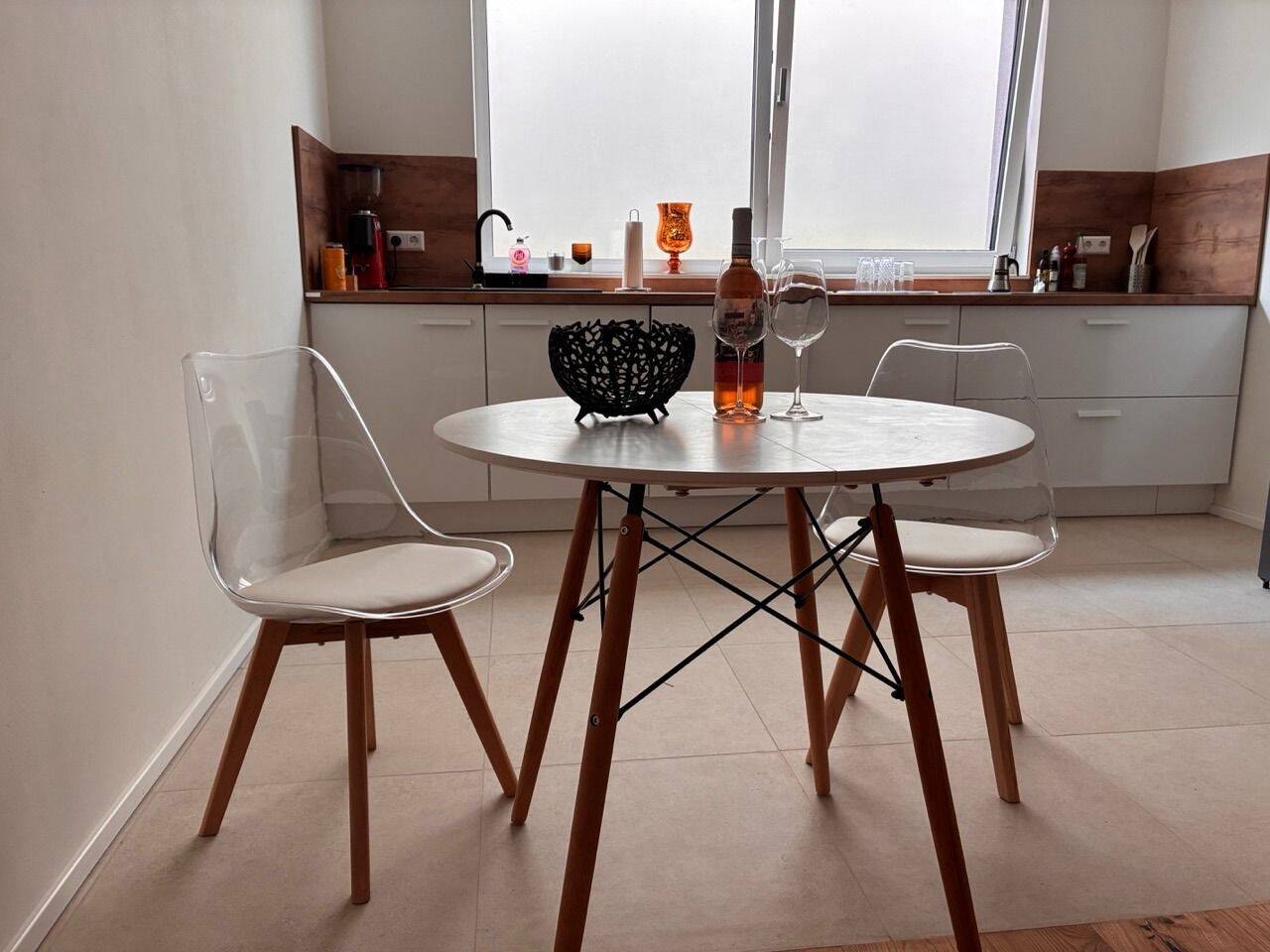 Wohnen auf Zeit in Pforzheim – Souterrainwohnung, 75175 Pforzheim