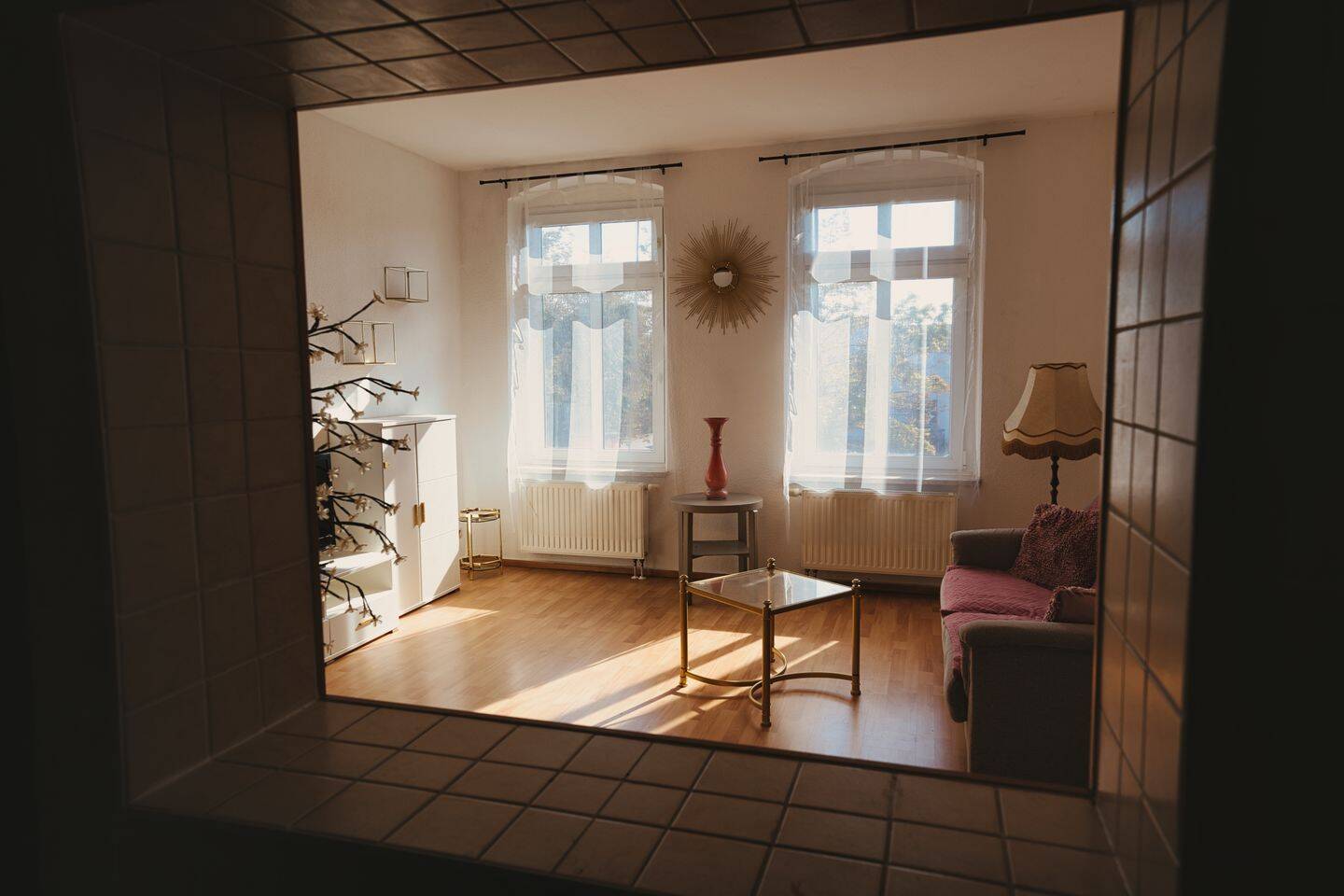 Großzügige 4-Zimmer-Familienwohnung, teilmöbliert, 8056 Zwickau