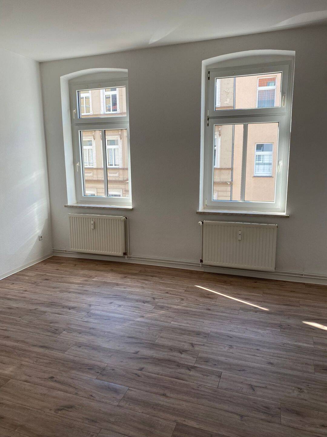 Großzügige und helle Wohnräume, nette Nachbarn und eine gemütliche Wohnung. Überzeugen Sie sich selbst., 6366 Köthen (Anhalt)