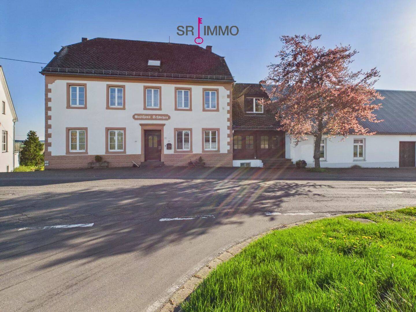 Ehemaliges Gasthaus mit großem Saal mit vielfältigen Nutzungsmöglichkeiten, 54619 Reiff