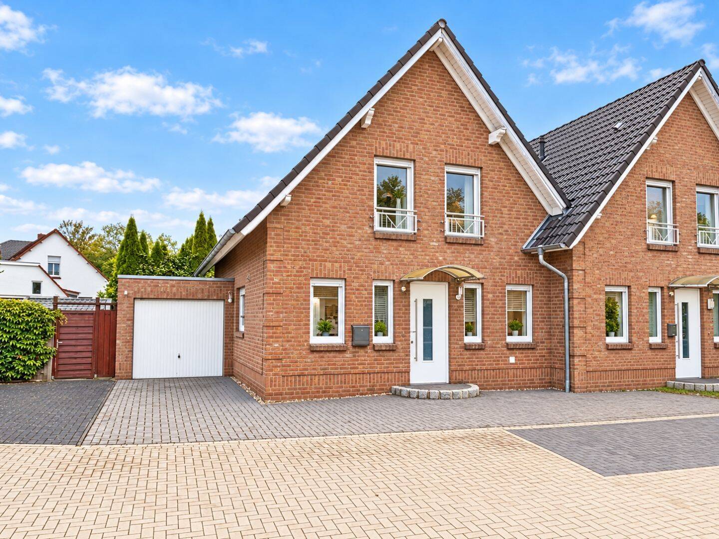 Wunderschöne Doppelhaushälfte in Gronau, 48599 Gronau (Westf.)