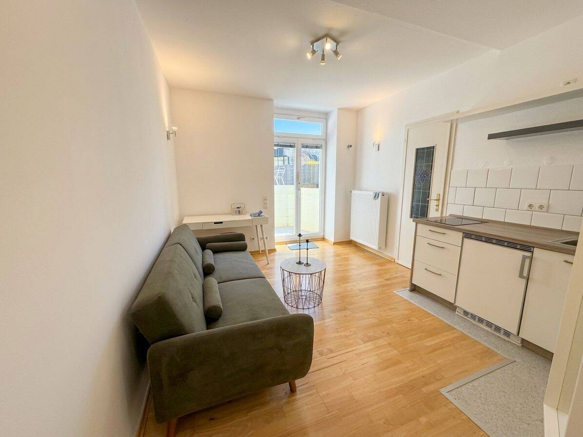 Bonn-Weststadt – klein aber OHO! – möbliertes 1-Zimmer Apartment, 53115 Bonn