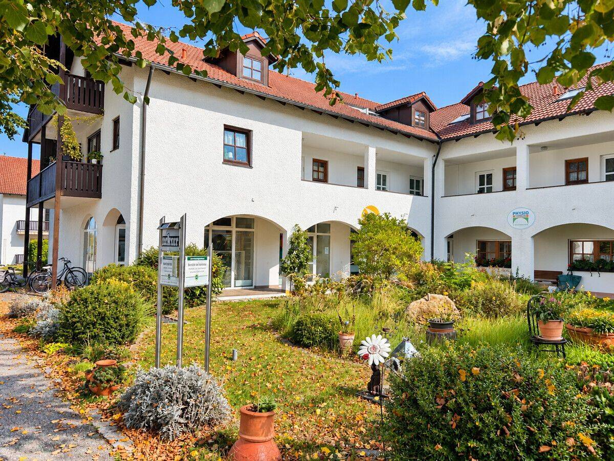 *Willkommen im Bäderdreieck* Renovierungs- bedürftiges Apartment mit Balkon in schöner Anlage, 94148 Kirchham