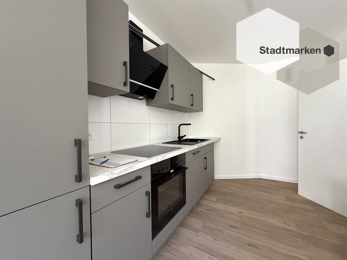 Attraktiv geschnittene 2-Zimmer-Wohnung in zentrumsnaher Lage, 52074 Aachen