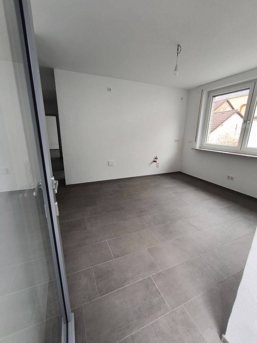 Großzügige 5-Zimmer-Wohnung auf 2 Etagen in Holsthum – 2026 kernsaniert, 54668 Holsthum