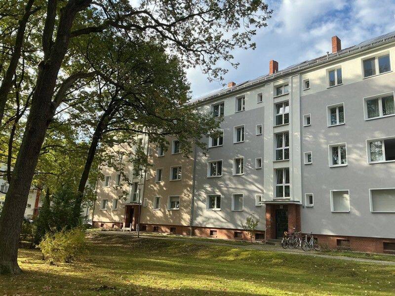 Interessante 2-Zimmer-Wohnung, 13629 Berlin (Spandau)