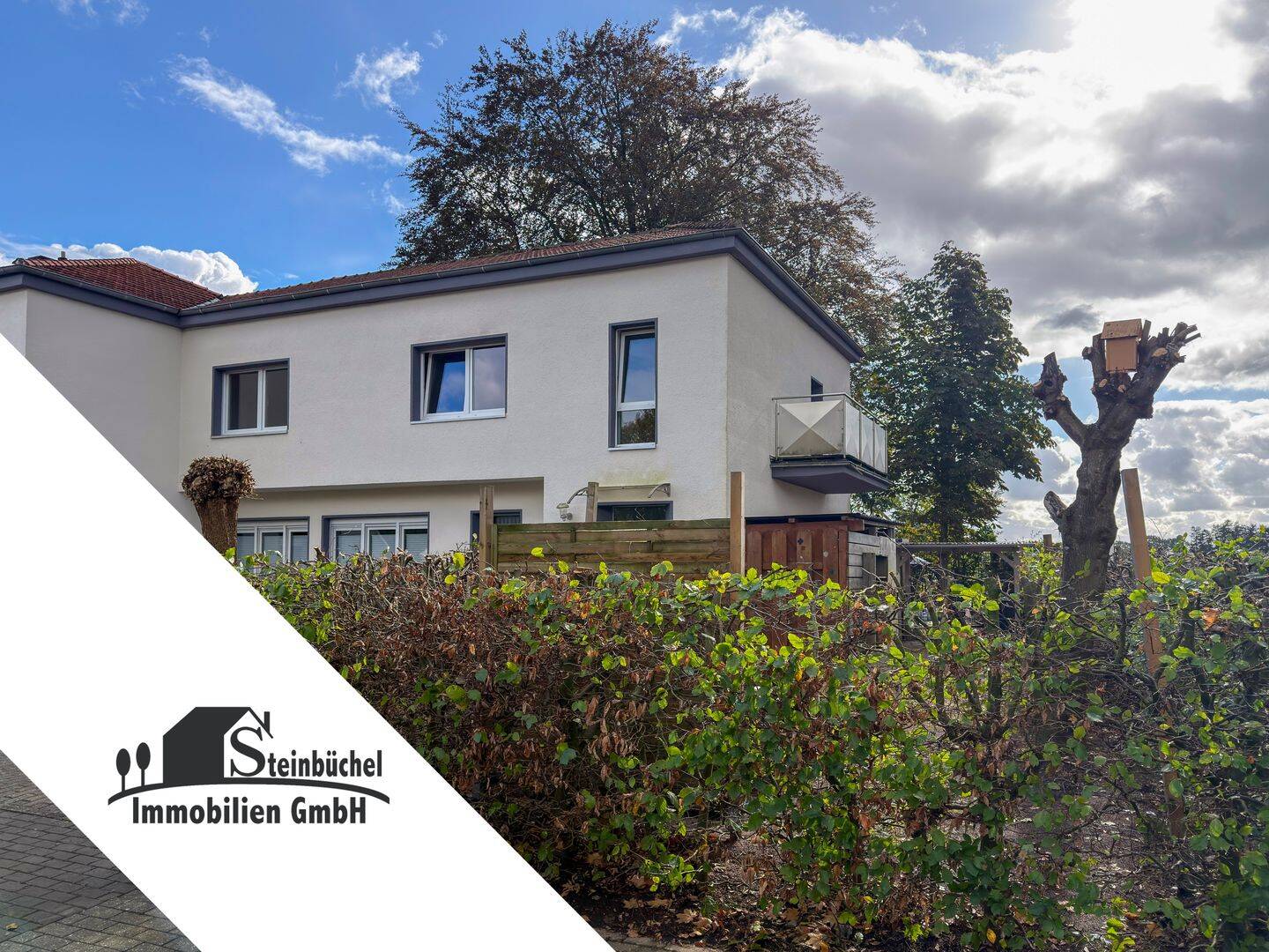 Frisch renovierte 3-Zimmer-Wohnung mit Balkon, Garten und Pkw-Stellplatz in Lienen-Kattenvenne!, 49536 Lienen