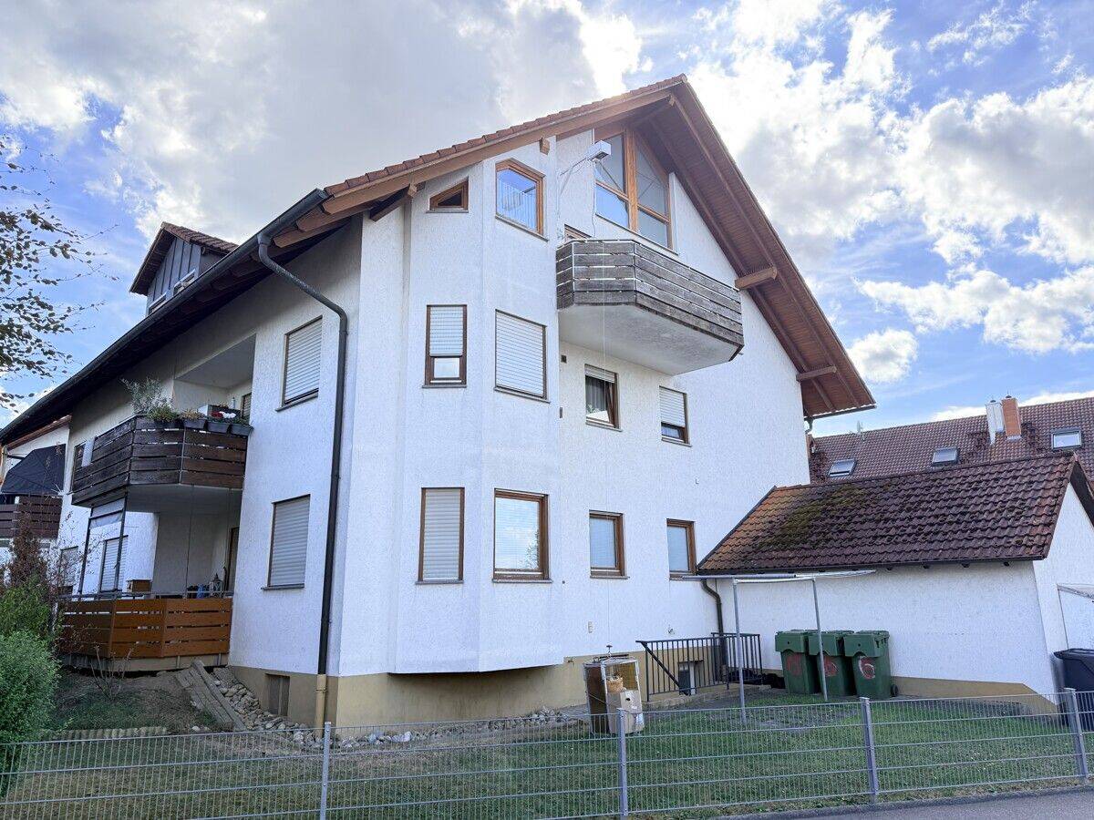 Maisonette Wohnung mit sonnigem Balkon und Kamin in attraktiver Lage von Ettenheim, 77955 Ettenheim