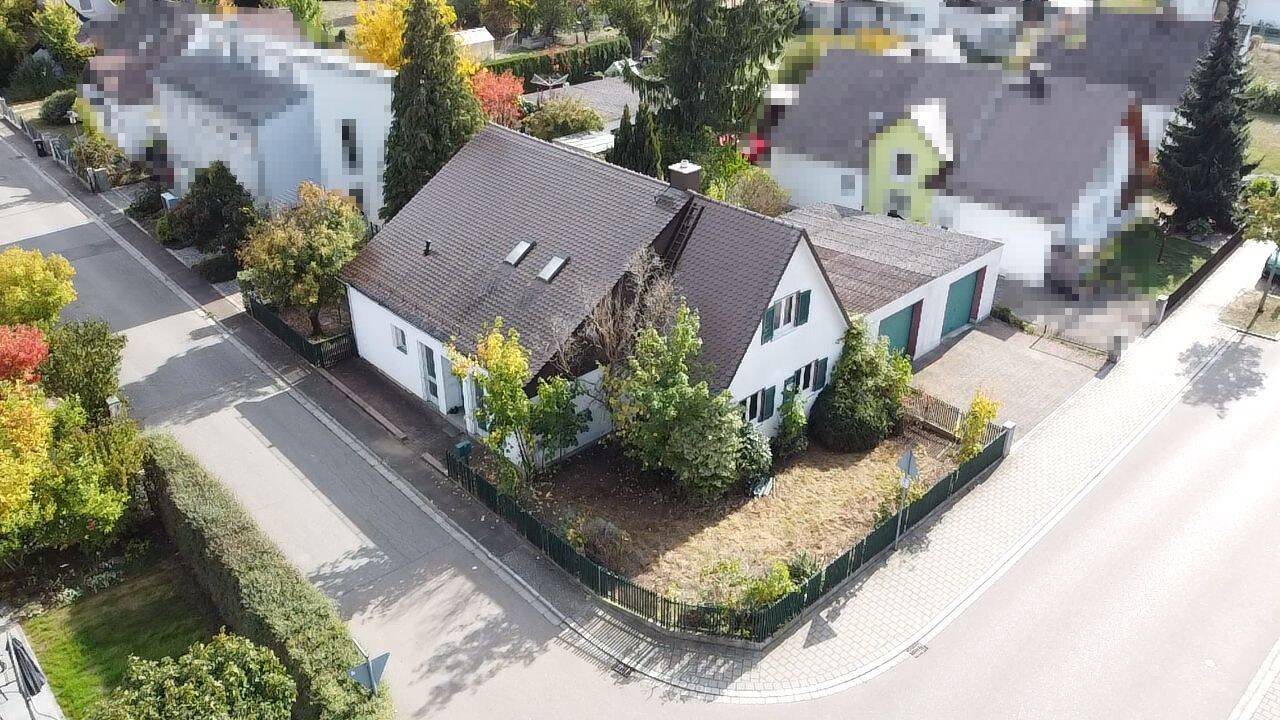 Freistehendes EFH mit viel Potenzial in Aichach!, 86551 Aichach
