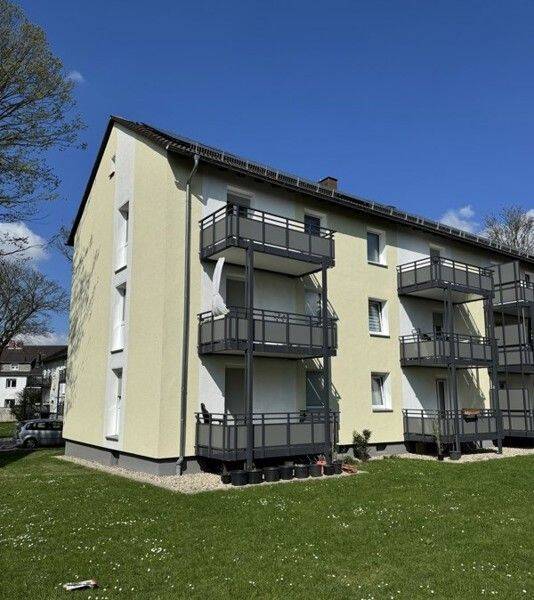 bezugsfertige 2,5-Zimmer-Wohnung mit Balkon in Stadtnähe, 44793 Bochum (Hamme Hordel Innenstadt Weitmar Wiemelhausen)