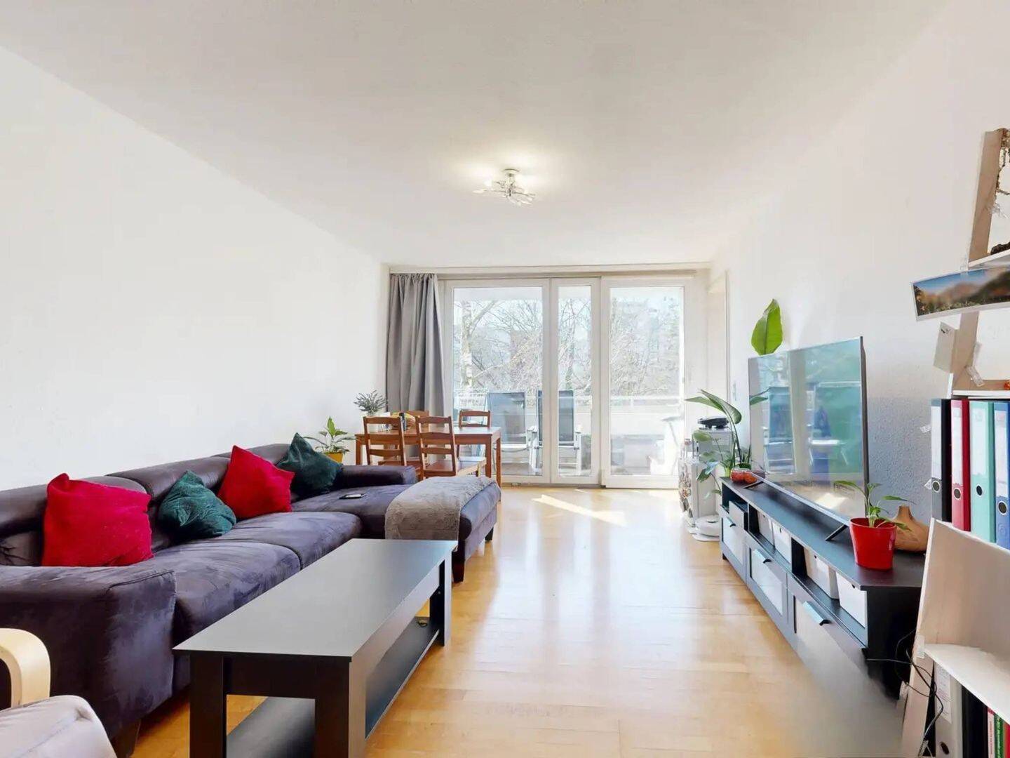 Helle 2-Zi.-Whg. mit BALKON, EBK und Wannenbad in Ottobrunn, 85521 Ottobrunn