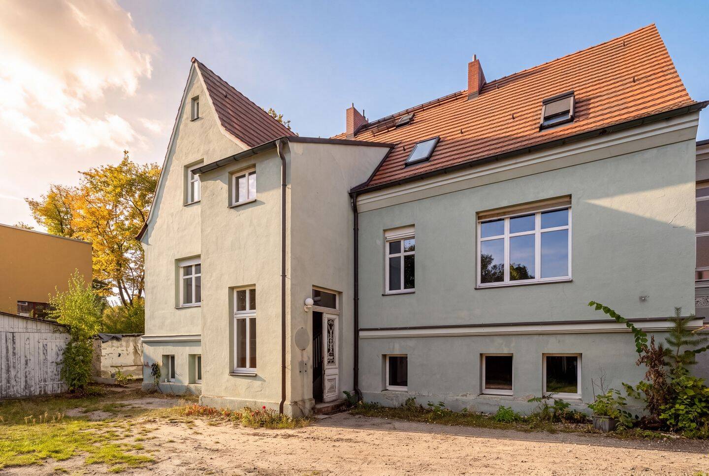 Viel Platz für große Ideen: Einfamilienhaus mit 10 Zimmern auf 1.430 m² Grundstück, 12527 Berlin (Treptow-Köpenick Grünau Karolinenhof Schmöckwitz)