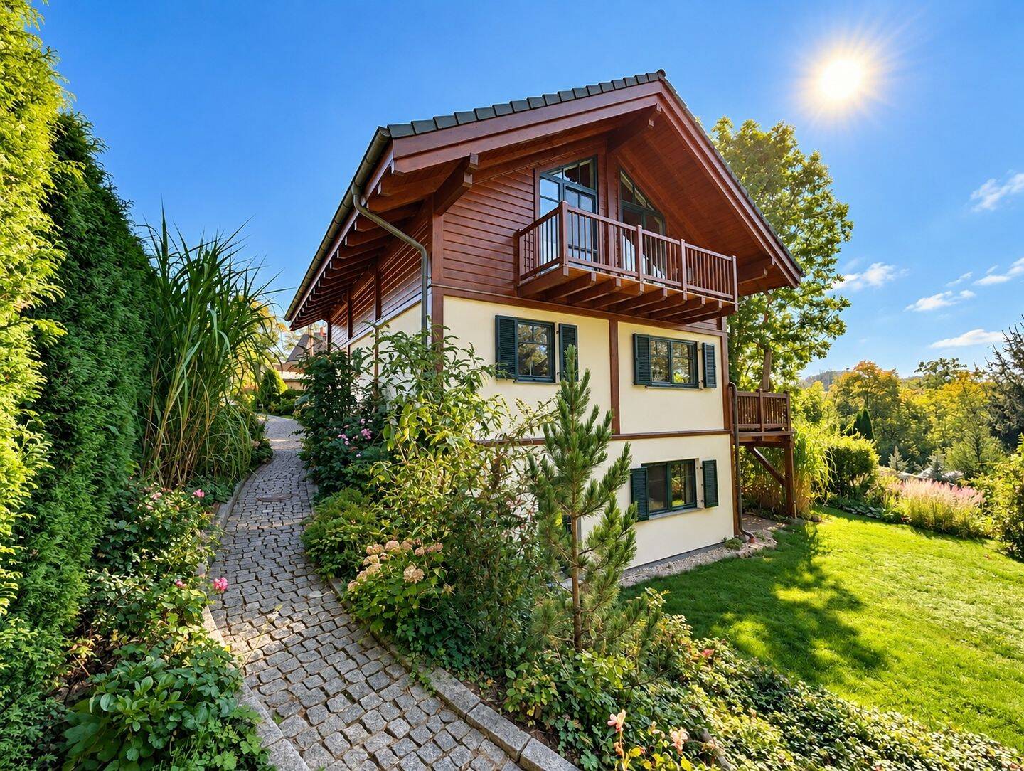 Ein Refugium im Grünen – Exklusives Landhaus mit Pool, Doppelcarport und eigenem Wald, 1468 Moritzburg