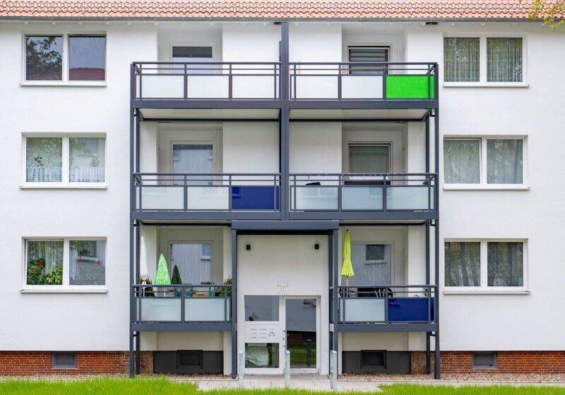 Schöne Wohnung: 3-Zimmer-Wohnung ab Oktober, 28755 Bremen (Aumund-Hammersbeck Blumenthal Fähr-Lobbendorf Vegesack)